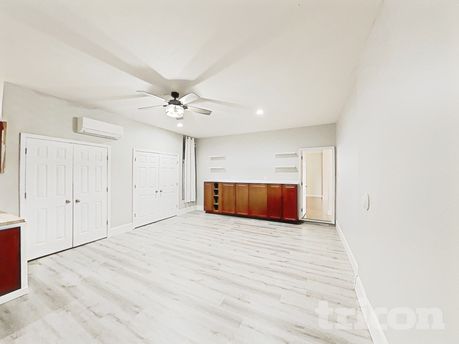 Building Photo - 7553 Poplar Meadow Ln