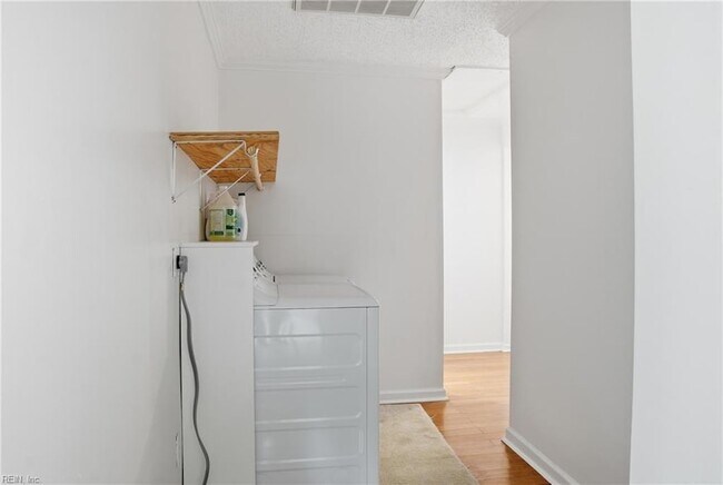 Building Photo - 1486 Old Virginia Beach Rd