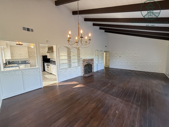 Building Photo - Refreshed Four Bedroom Hatton Fields Home