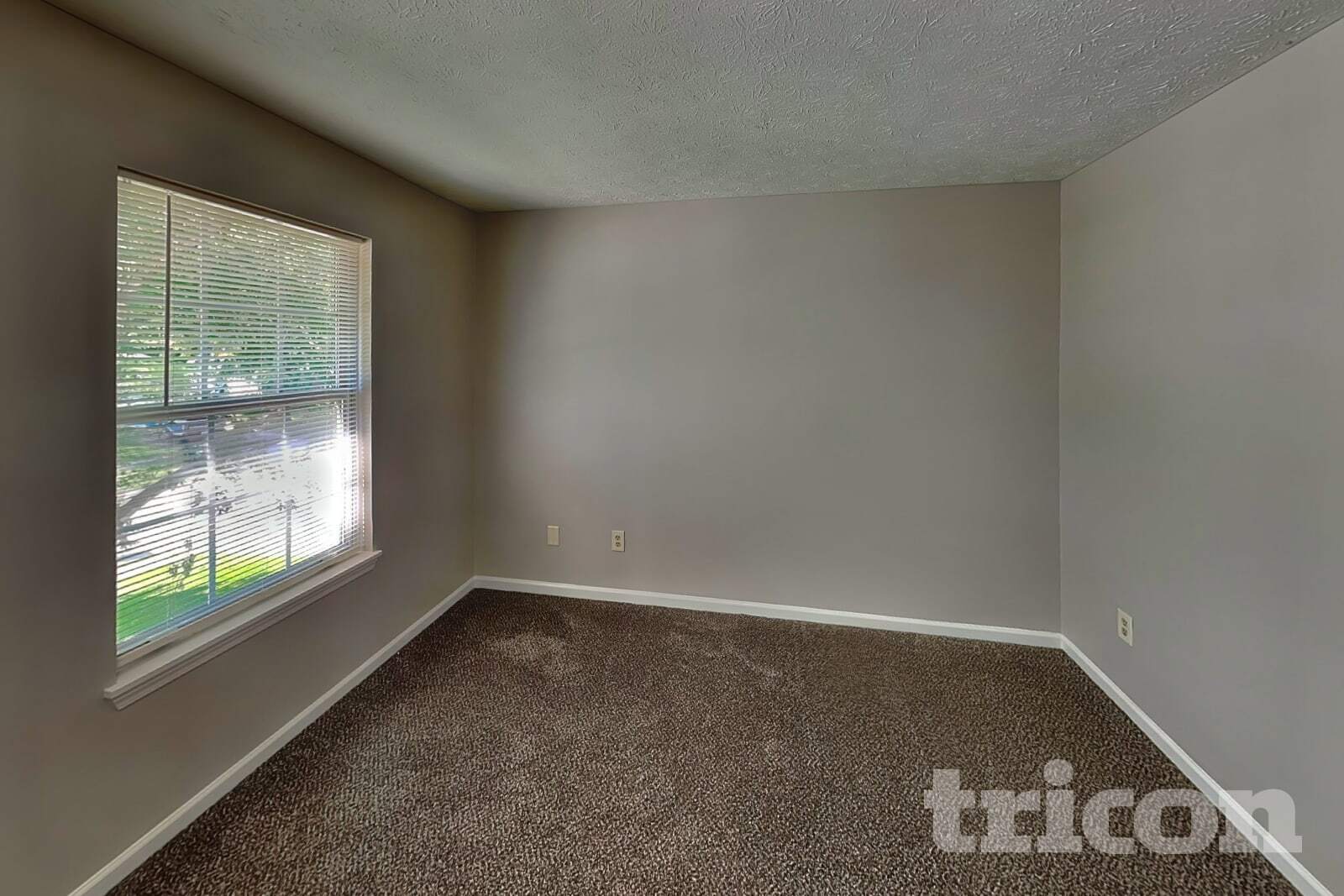 Building Photo - 1464 Rebecca Ln