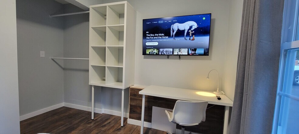 Building Photo - 19925 Wallingford Ave N