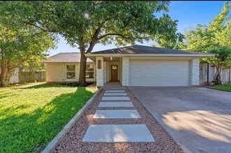 Building Photo - 5506 Salem Walk Dr