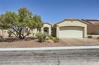 Building Photo - 2313 Fox Hills Dr