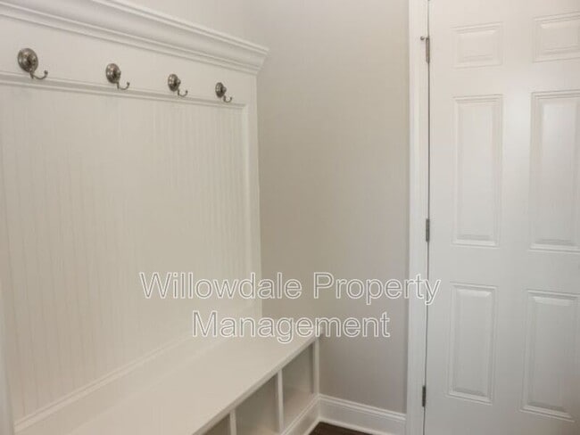 Building Photo - 1121 Matisse Dr