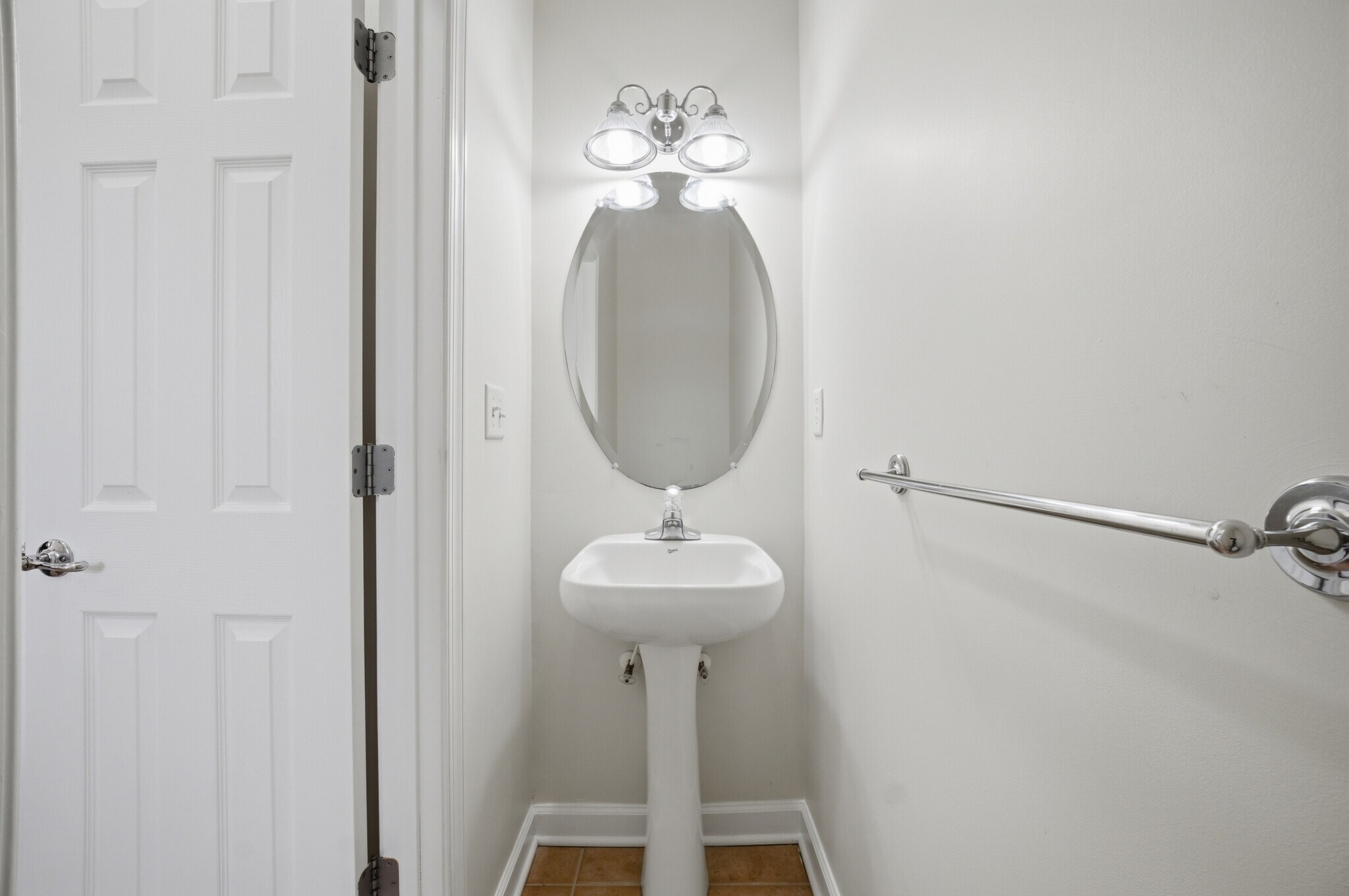 Building Photo - 5205 Pughsville Rd