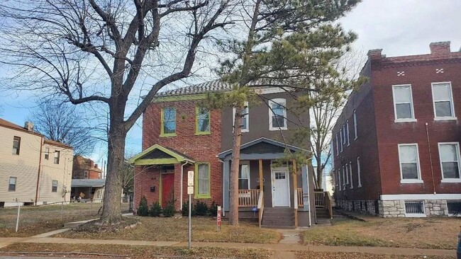 Building Photo - Charming 3BR House in Saint Louis