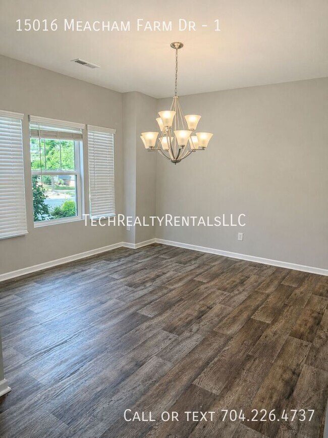 Building Photo - 15016 Meacham Farm Dr