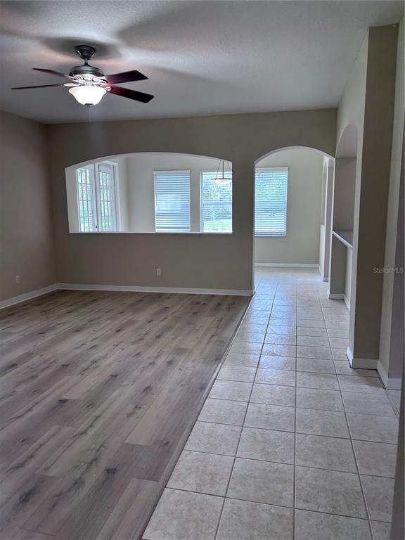 Building Photo - 1531 McCrea Dr