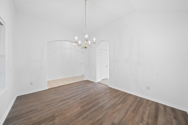 Building Photo - 5803 Afton Ridge Ln