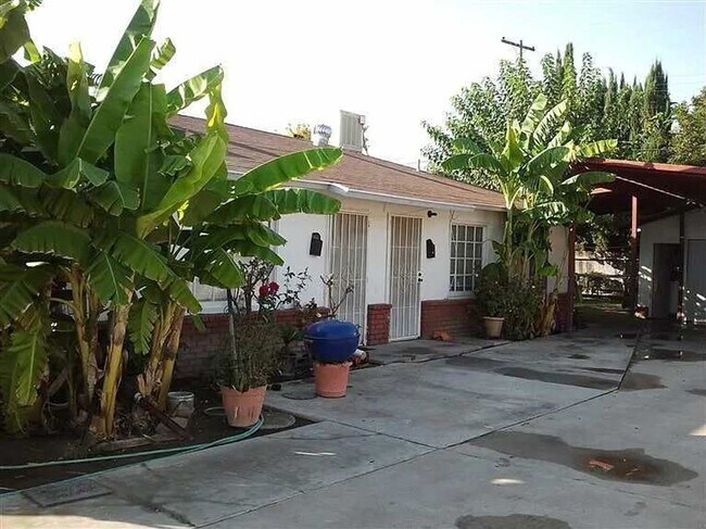 Building Photo - Terrace - Chilton