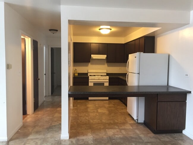 Interior Photo - DEPOT RD. -1125