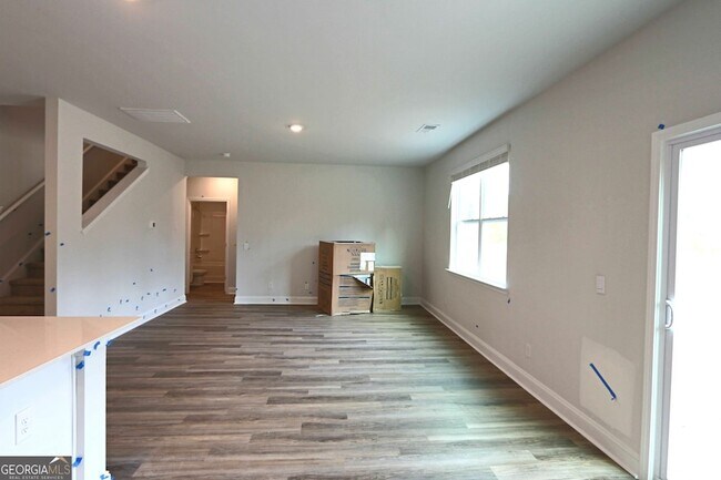Building Photo - 121 Buckeye Rd