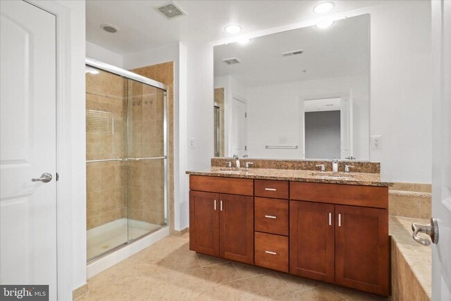 Building Photo - 8072 Criaza Branch Ct