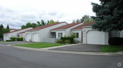 Building Photo - Riverview Community