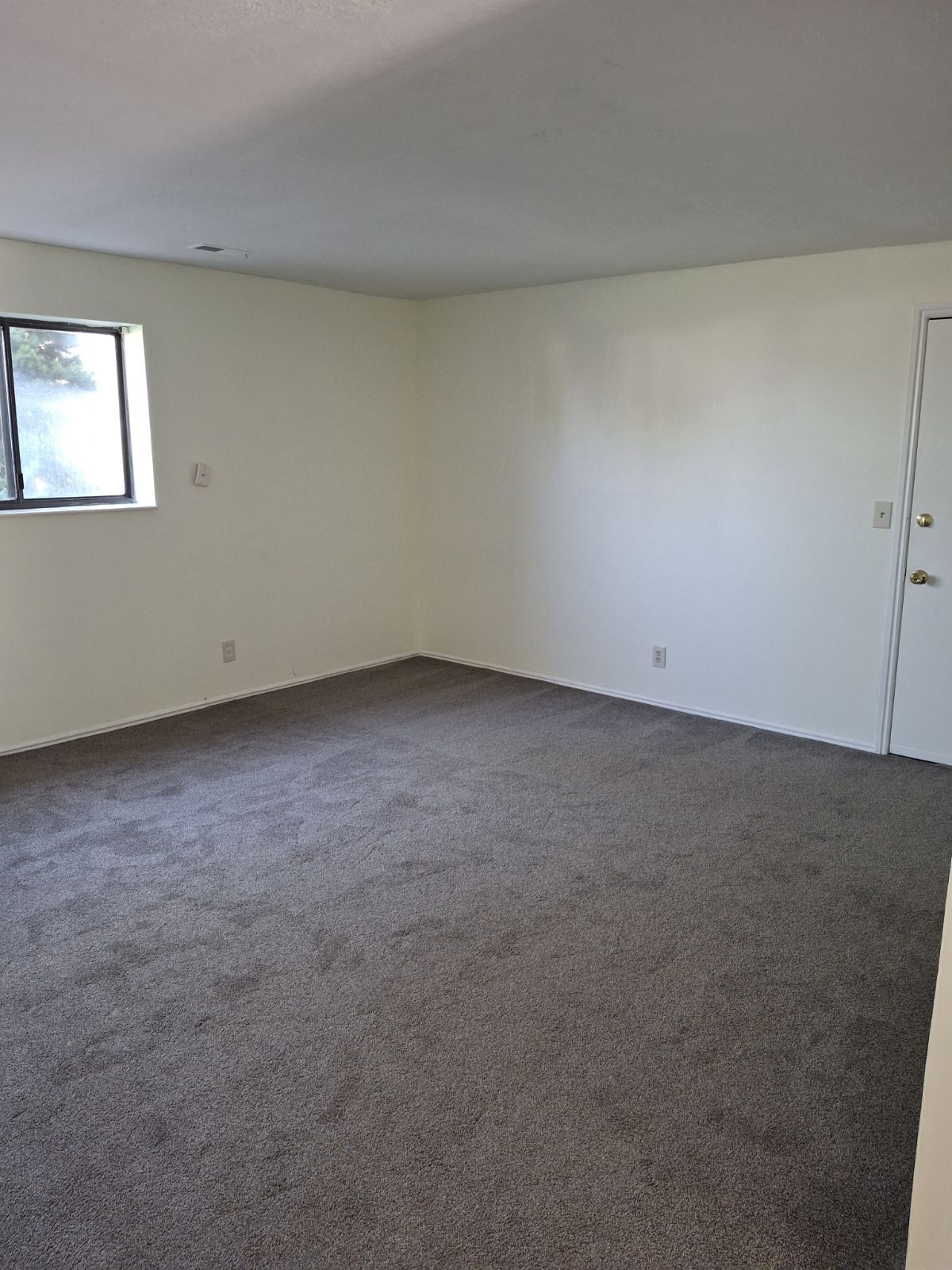 Building Photo - 2322 N 250 W