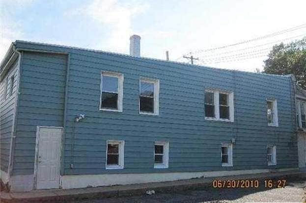 Building Photo - 882 Amboy Ave