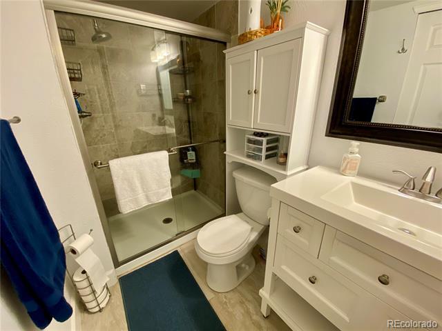 Building Photo - 8555 Fairmount Dr