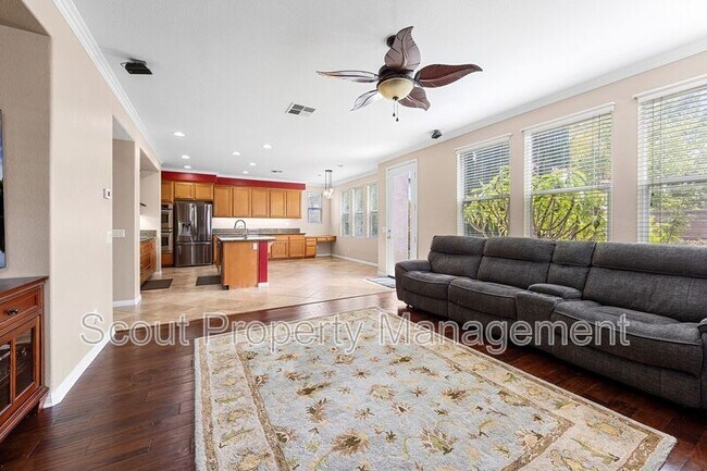 Building Photo - 28851 Springfield Pl
