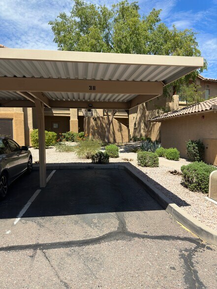 Building Photo - 9100 E Raintree Dr