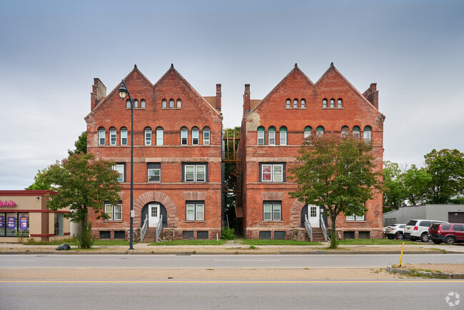 Building Photo - 514 Lake Ave