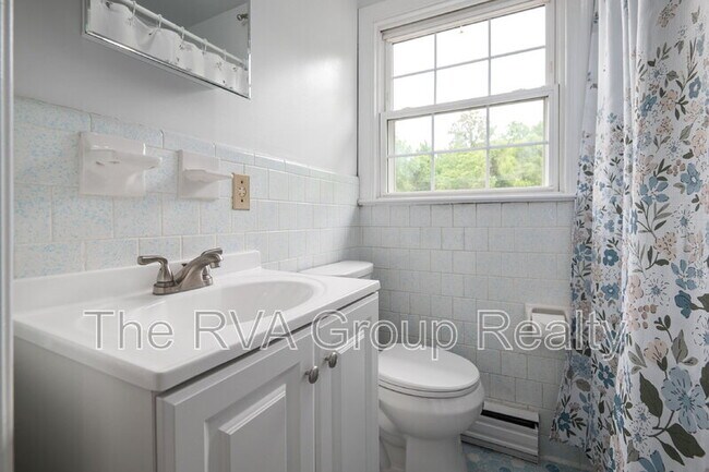 Building Photo - 2425 Capehart Rd
