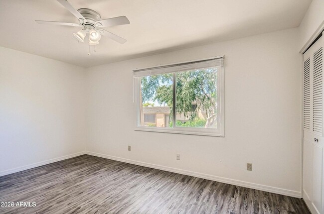 Building Photo - 4865 N Granite Reef Rd