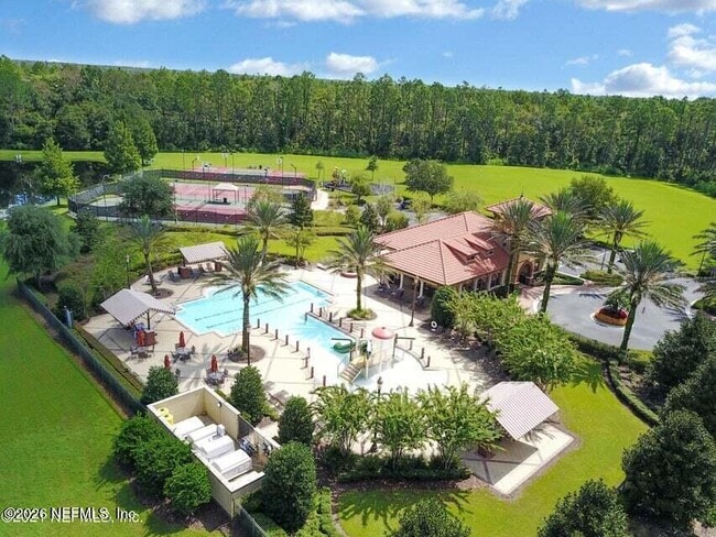 Building Photo - 156 Nelson Ln