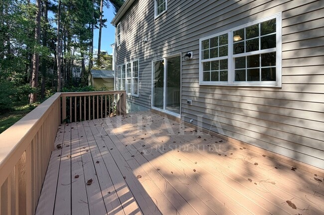 Building Photo - 112 Huntersville Rd