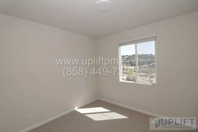 Building Photo - New Construction Home in Valley Center! 5 ...