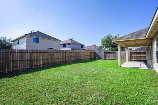 Building Photo - 9918 Hideaway Bend Ln