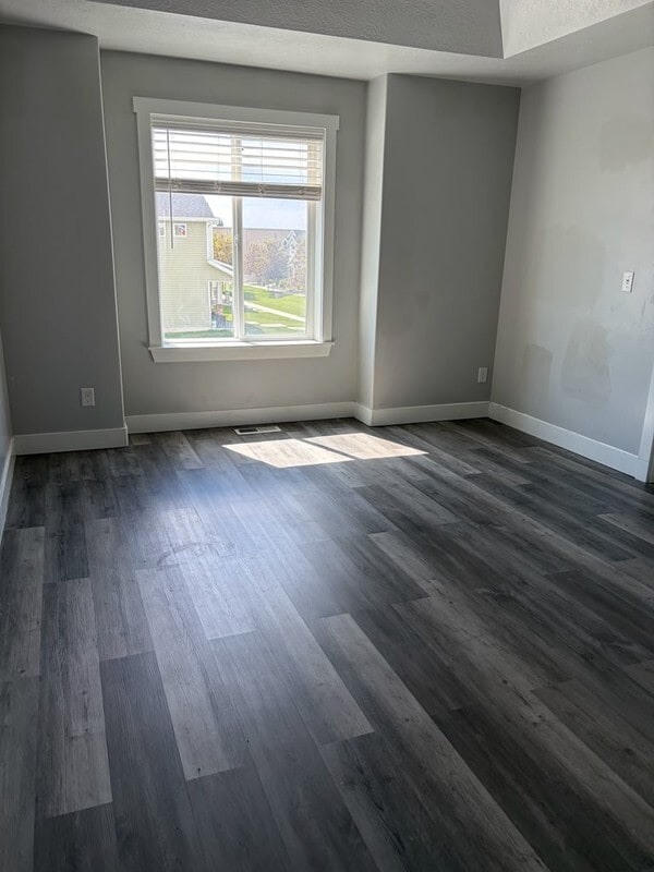 Building Photo - 2412 N 200 E