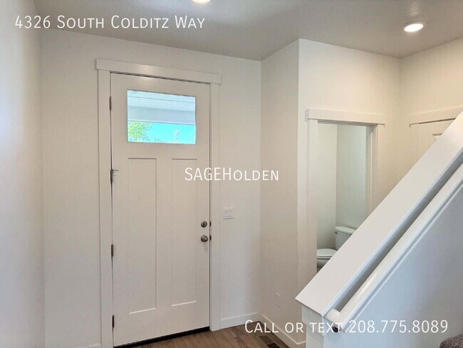 Building Photo - 4326 S Colditz Wy