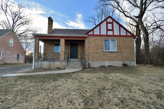 Building Photo - 5219 Colerain Ave