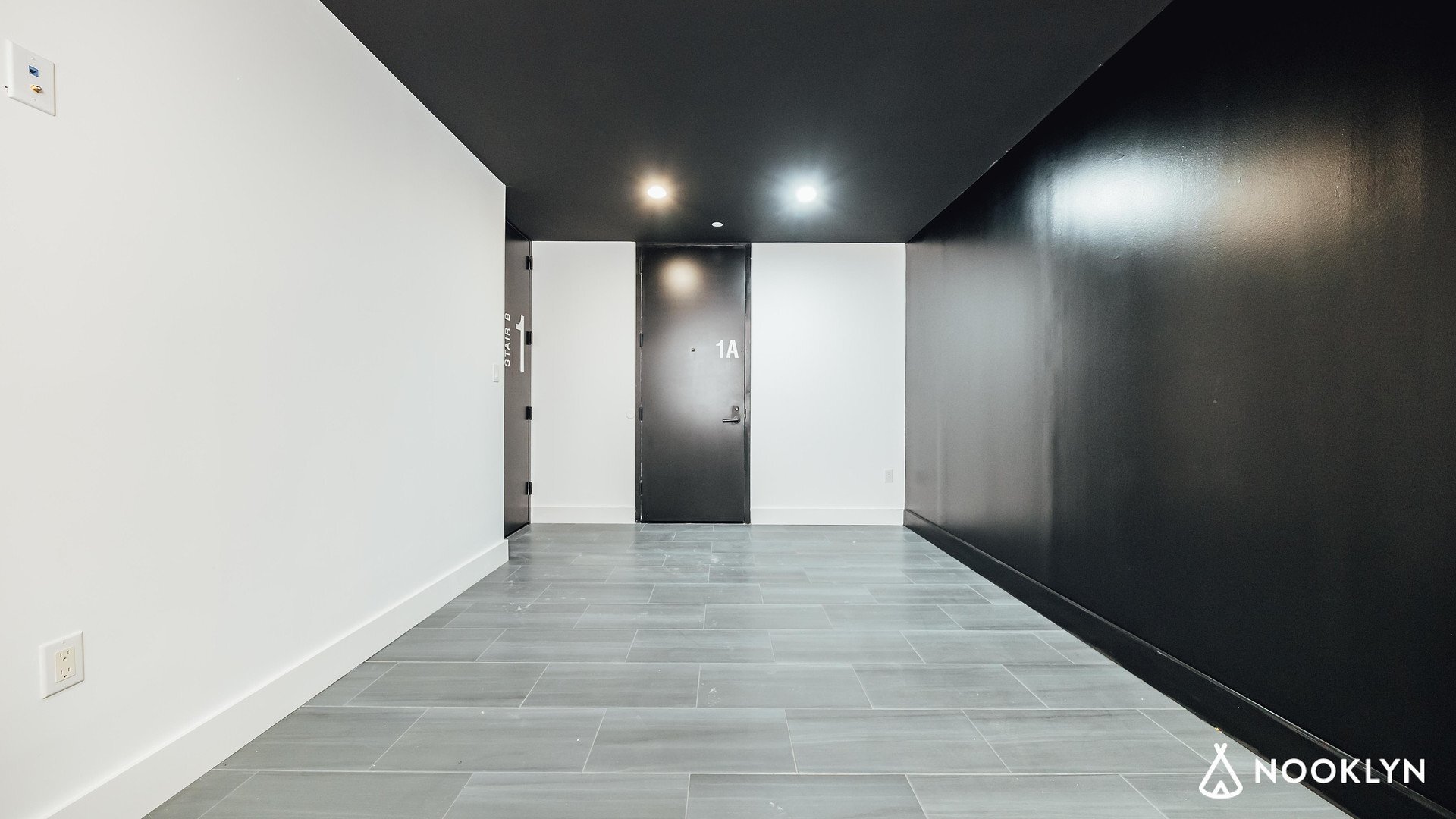 Building Photo - 282 E 32nd St