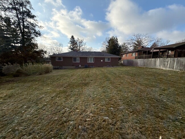 Building Photo - SFH Montgomery