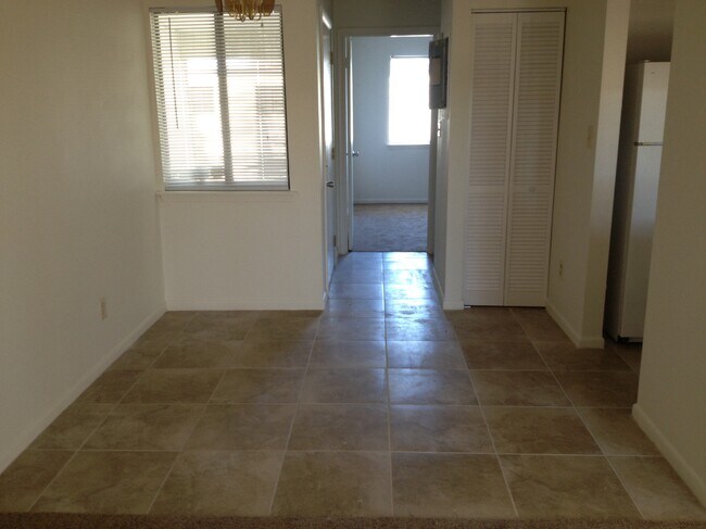 Dining Area - 308 Miracle Strip Pky SW