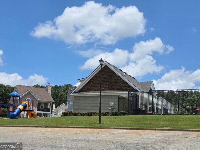 Building Photo - 4761 Highpoint Way