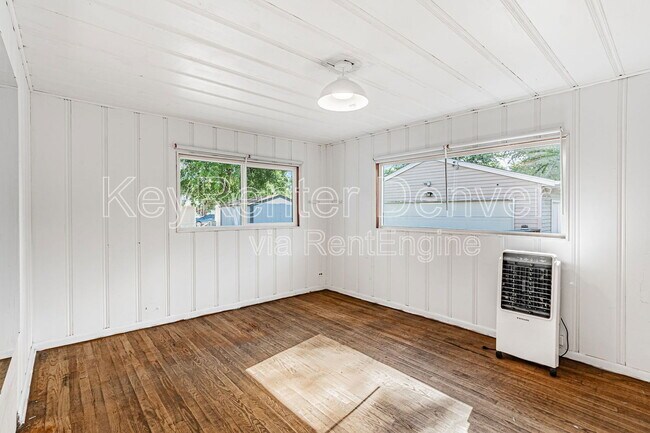 Building Photo - 421 N Stuart St