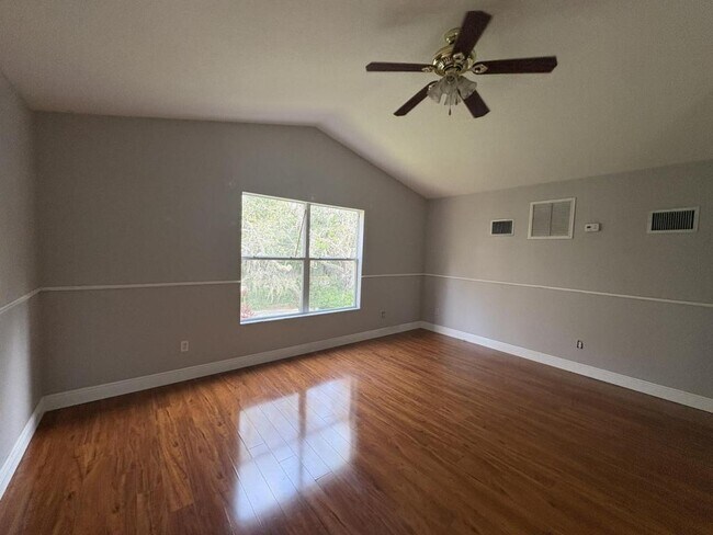 Building Photo - 6117 Whimbrelwood Dr