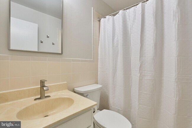 Building Photo - 2807 Schafflind Ct