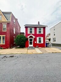 Building Photo - 254 S 2nd St