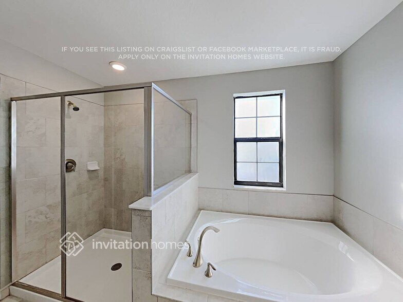 Building Photo - 10914 Great Cormorant Dr