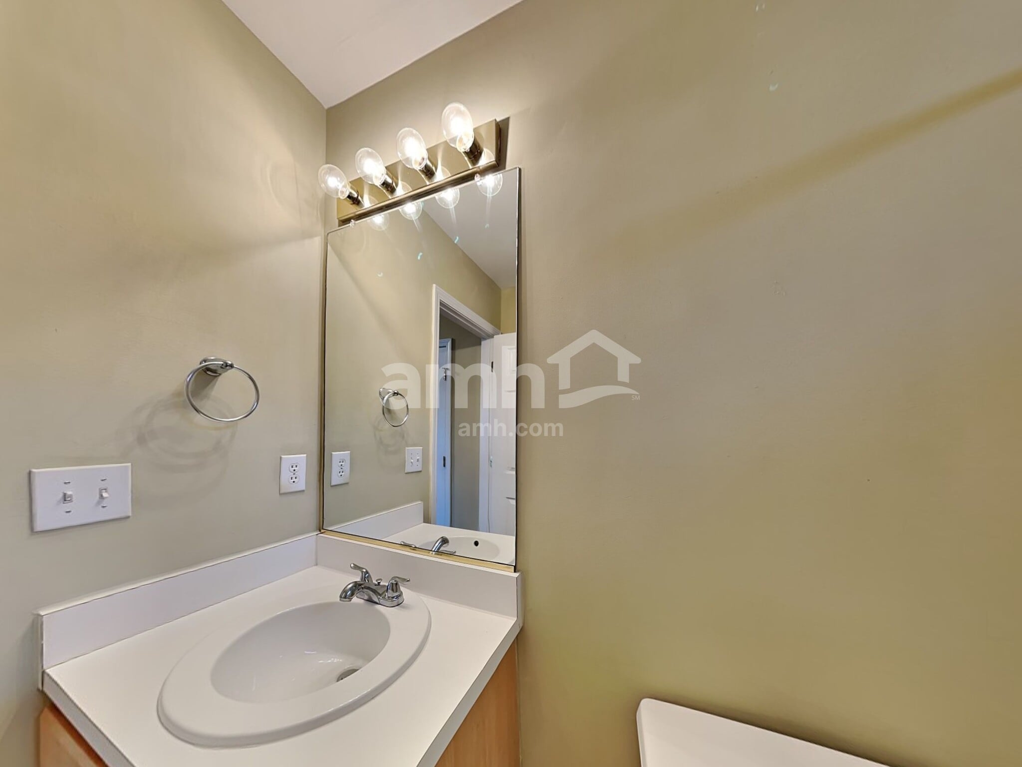 Building Photo - 5536 Keowee Way