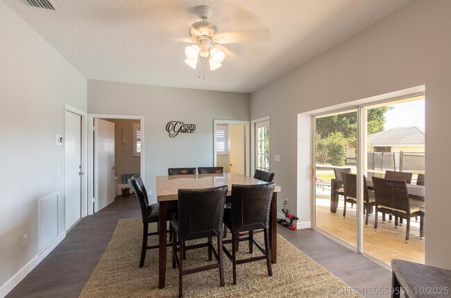 Building Photo - 14593 Drafthorse Ln