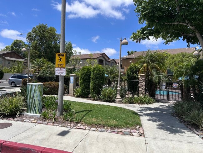 Building Photo - 10370 Scripps Poway Pkwy