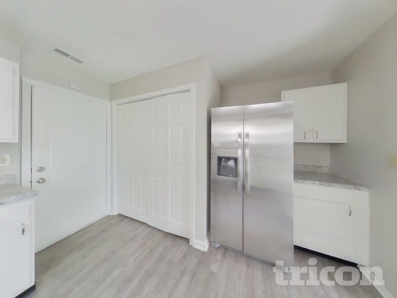 Building Photo - 6503 Townsend Way