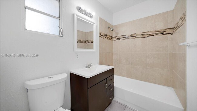 Building Photo - 1501 SW 21st St