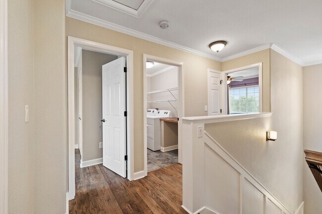 Building Photo - 2603 Thoreau Dr