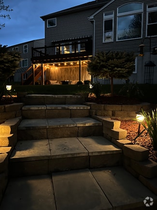 Building Photo - 9999 Cherryknoll Ct