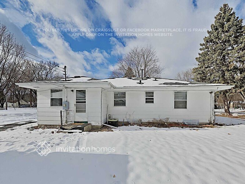 Building Photo - 8221 Bloomington Ave S